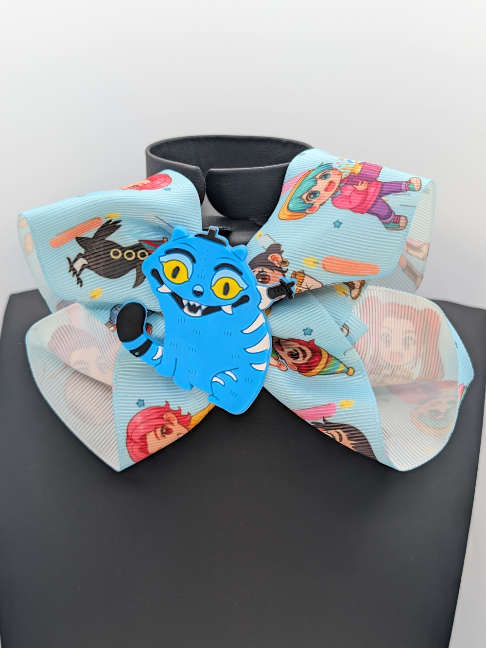 Light Blue Medium Kpop Demon Hunters Huntrix Hairbow